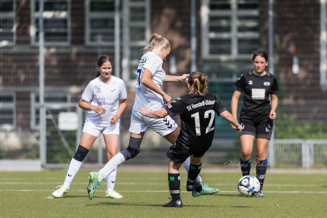 Bild 163 - wBJ Alstertal-Langenhorn - SV Henstedt-Ulzburg : Ergebnis: 4:1